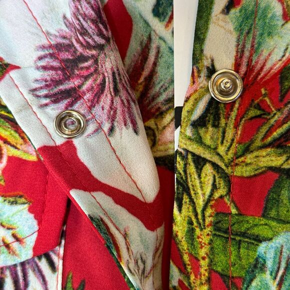 Sandrine Rose Hawaiian Pearl Snap Floral Shirt Red S/S Women Small NWT Made USA - Picture 6 of 10